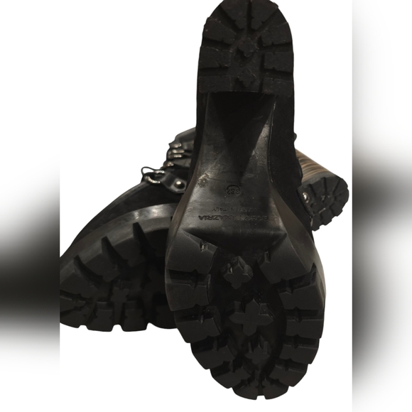 BCBGMAXAZRIA Booties - Picture 4 of 6